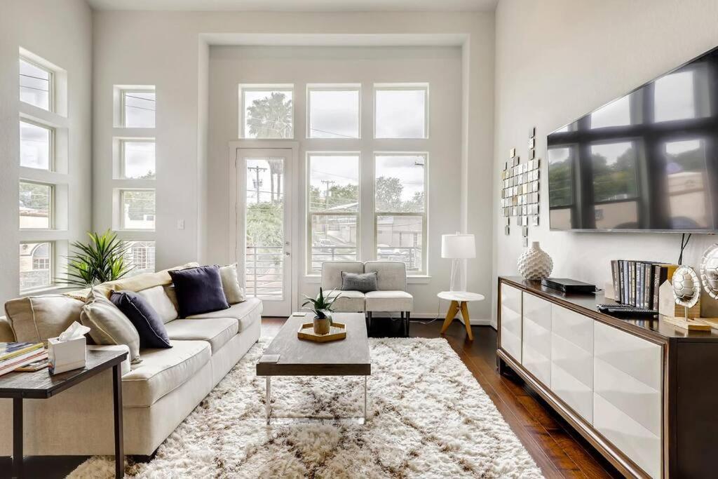 Gorgeous 4 Bed Home On St Mary'S - Minutes To Riverwalk/Pearl San Antonio Luaran gambar